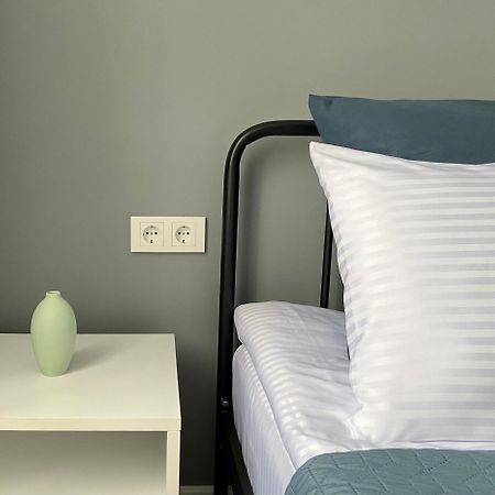 Express Inn Pʼotʼi Dış mekan fotoğraf