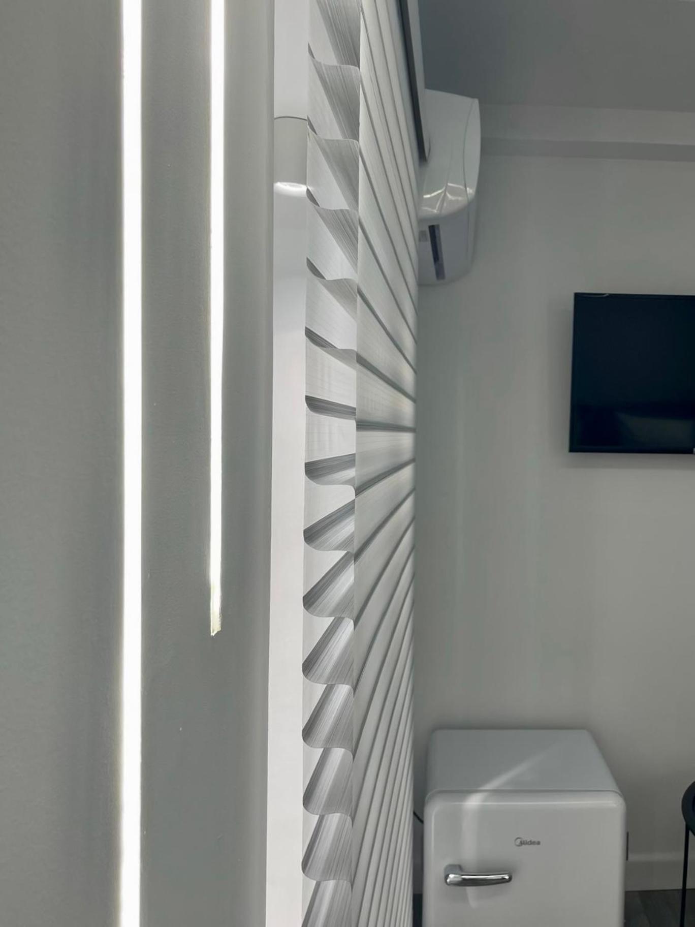Express Inn Pʼotʼi Dış mekan fotoğraf